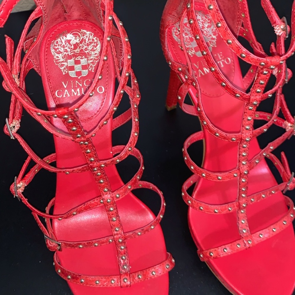 Vince Camuto, size 6, red heel, 5 inch
